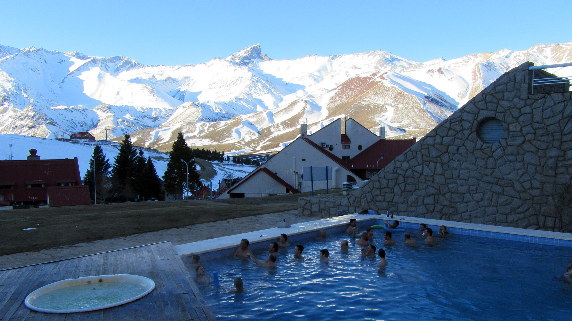 Man soup in the pool at the Piscis!