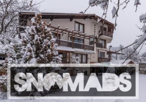 Snomads Ski Packages
