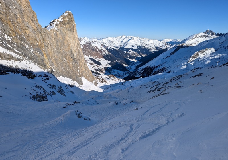 Hintertux Glacier off-piste terrain down the Lärmstange valley is fun to explore