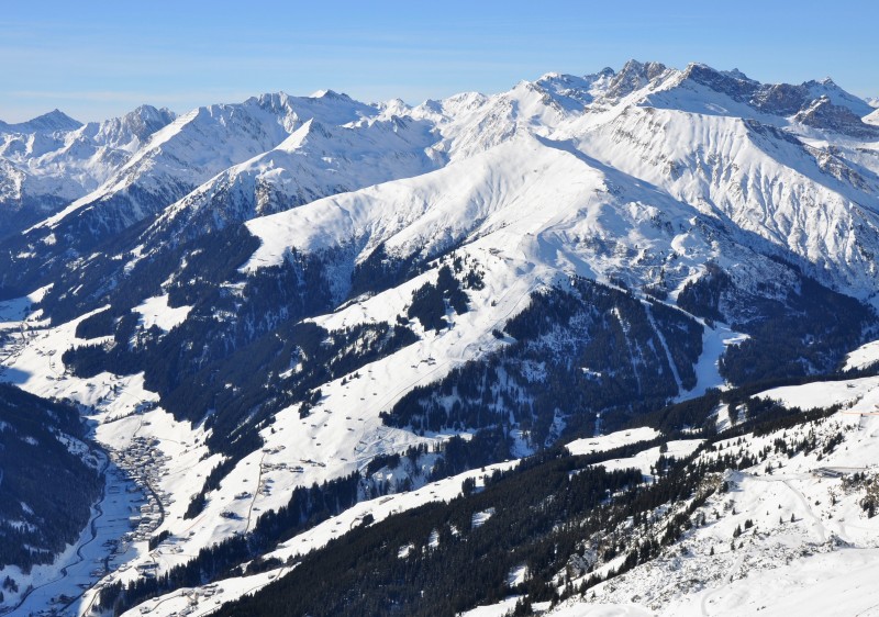 Looking across to the terrain on Eggalm from Penken at Mayrhofen