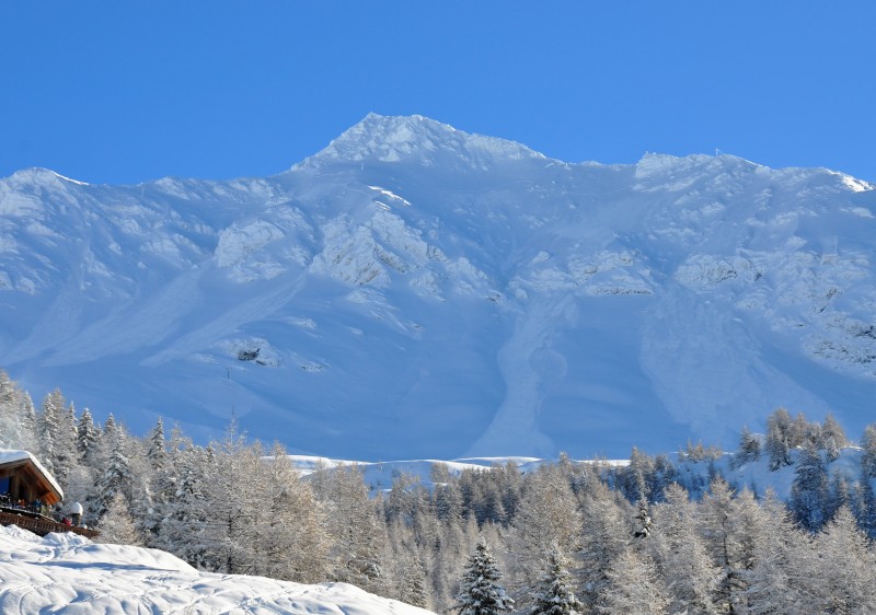 Get a local guide & explore all the best ski terrain at Sainte Foy