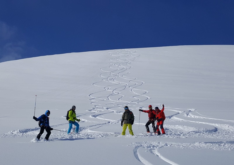 Pure Heliskiing Guided Freeride Tour, Nikkaluokta, Swedish Lapland